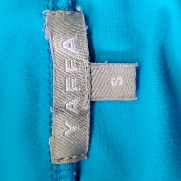 Yaffa, tourqwise‎ blue long sleeve  Activewear top Henley style size smal… - Picture 6 of 9